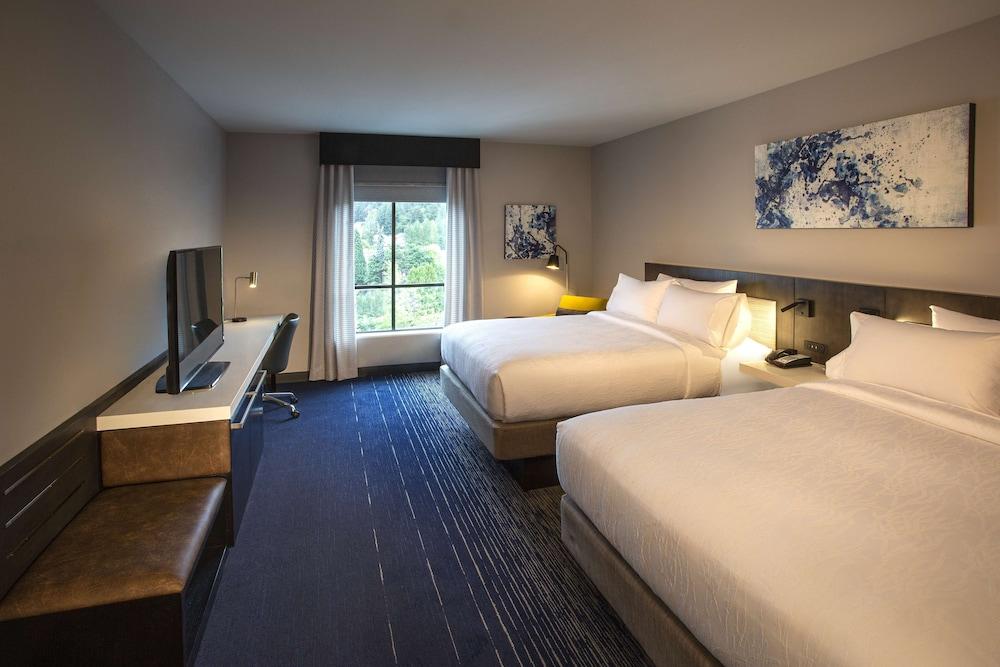 Hilton Garden Inn Redmond Seattle photo 60