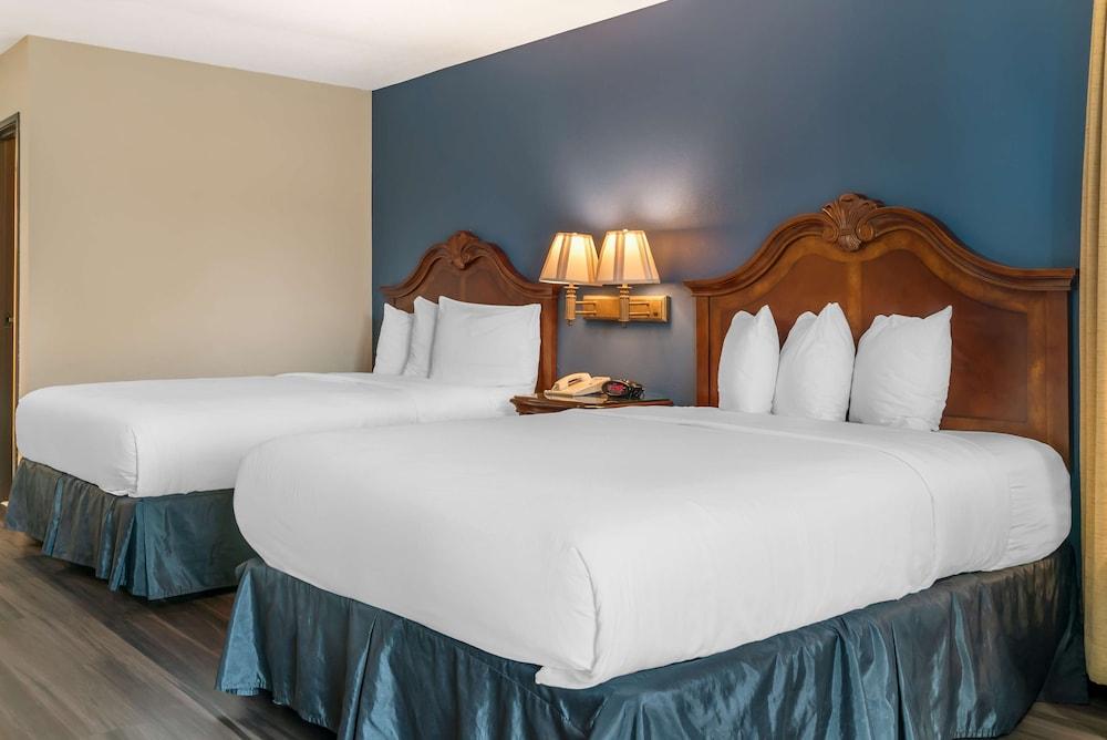 Best Western River Terrace photo 12