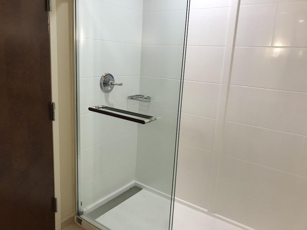 Comfort Suites Summerville photo 17