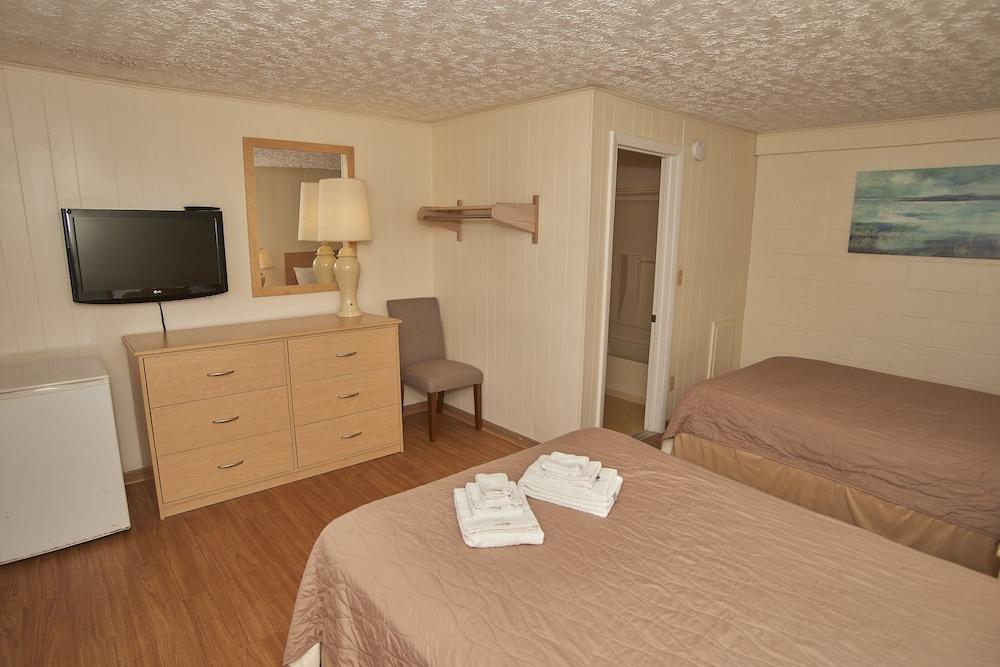 Marguerite Motel photo 39
