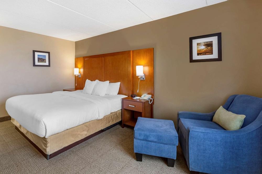 Comfort Inn Alliance photo 21