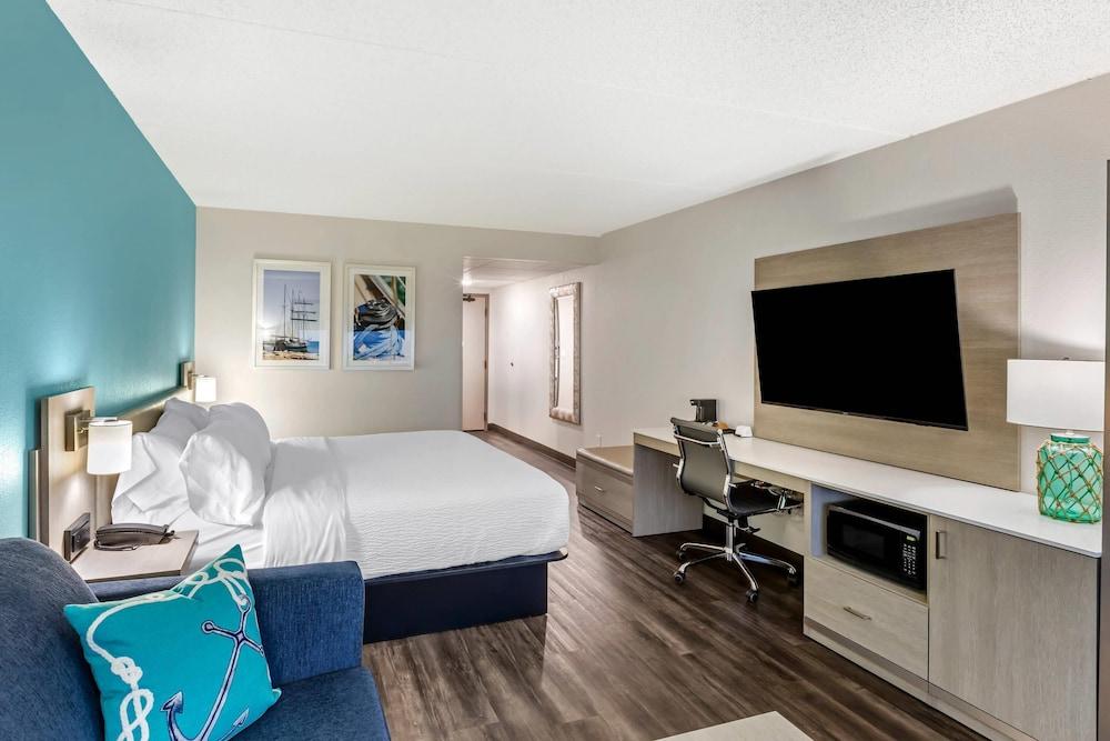 The Harborview on Lake Michigan, Ascend Hotel Collection photo 23