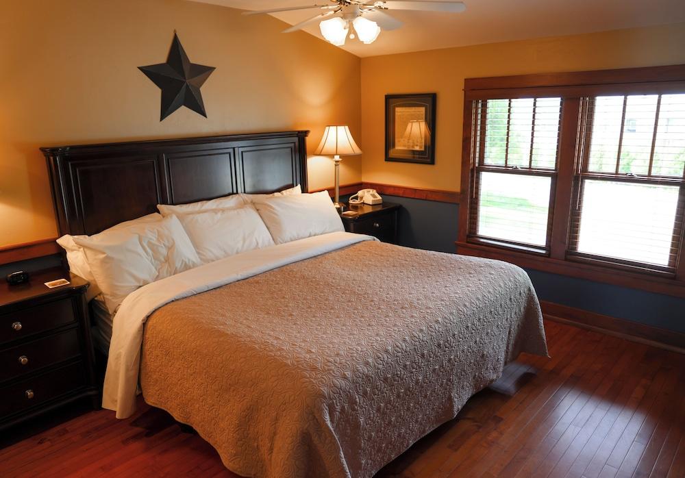 The Liberty Lodge at Sister Bay photo 25