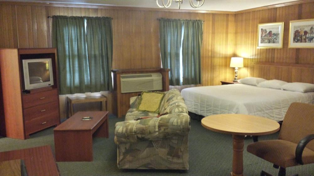 Lincoln Lodge photo 9