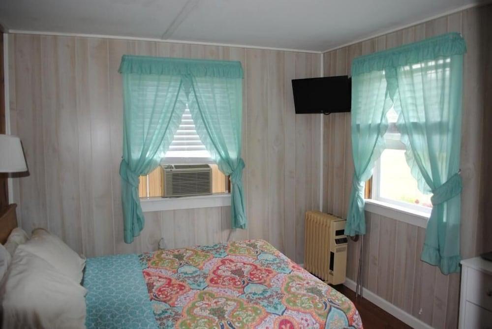 Rock Ledge Motel photo 8