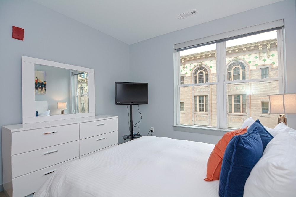 Global Luxury Suites Downtown Providence photo 17