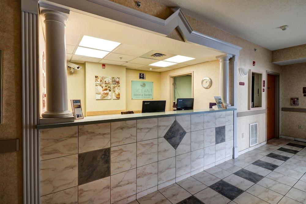 Ocean 1 Hotel and Suites photo 2