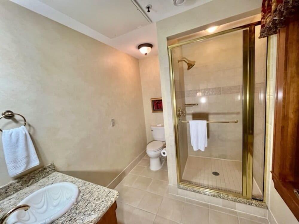 The Port Hotel photo 20