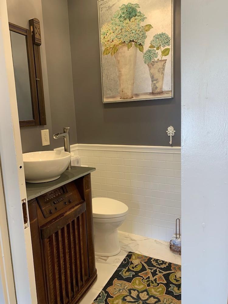 The Hygrade Inn photo 25