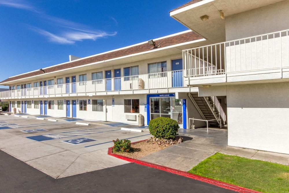 Motel 6 Phoenix North - Bell Road photo 30