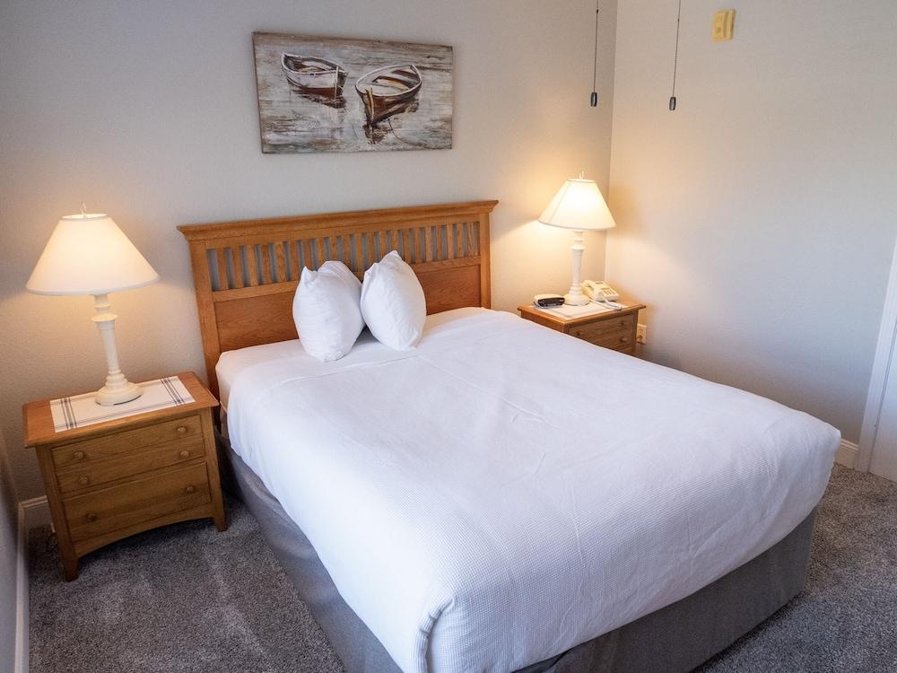 Delavan Lake Resort photo 11