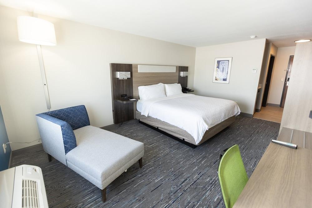 Holiday Inn Express Oneill by IHG photo 17