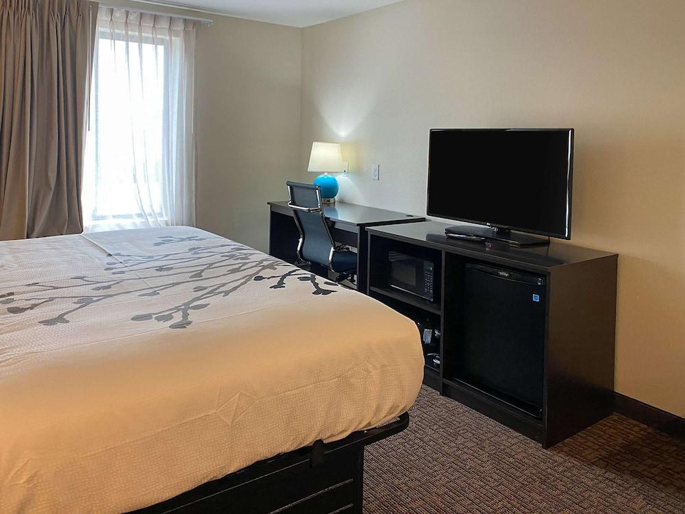Sleep Inn & Suites - Coliseum Area photo 5