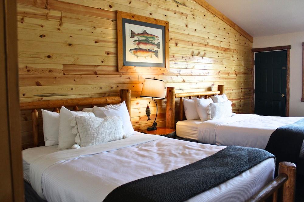 Anglers Lodge photo 25