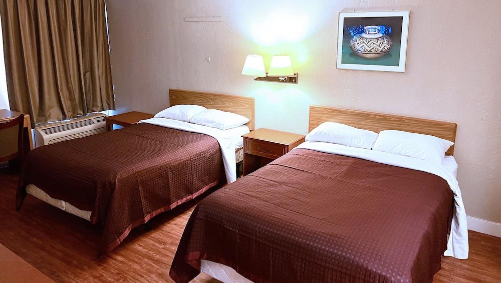 Thunderbird Motel Hillsboro photo 8