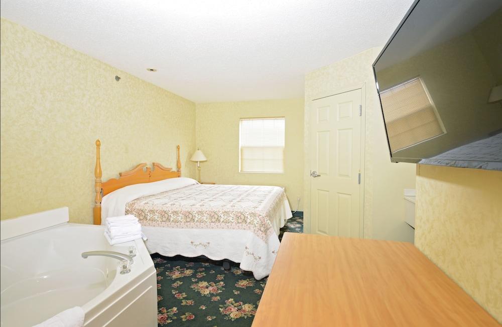 Our Guest Inn and Suites - Downtown photo 9
