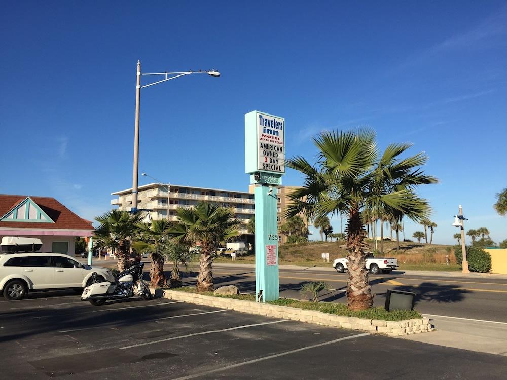 Travelers Inn photo 1