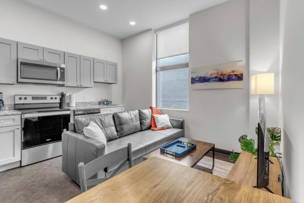 CozySuites - Press House photo 69