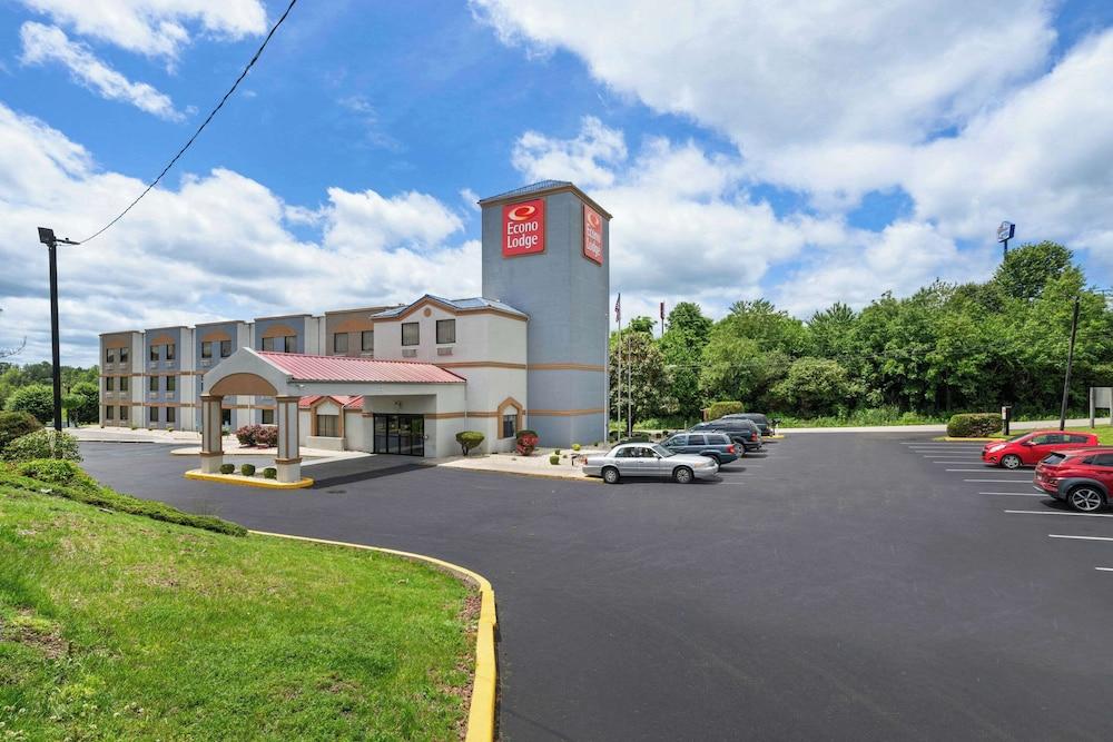 Econo Lodge London North photo 40