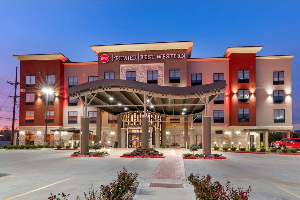 Best Western Premier Liberty Inn & Suites photo 42