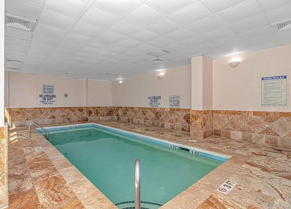 Sun N Sand Resort photo 30