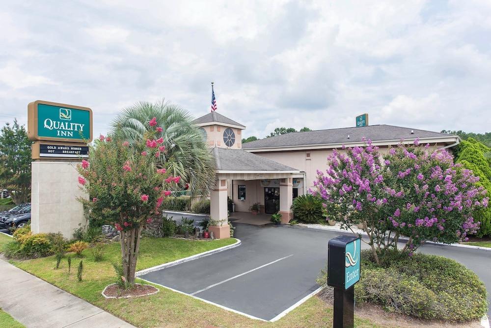 Quality Inn Goose Creek - Charleston photo 1