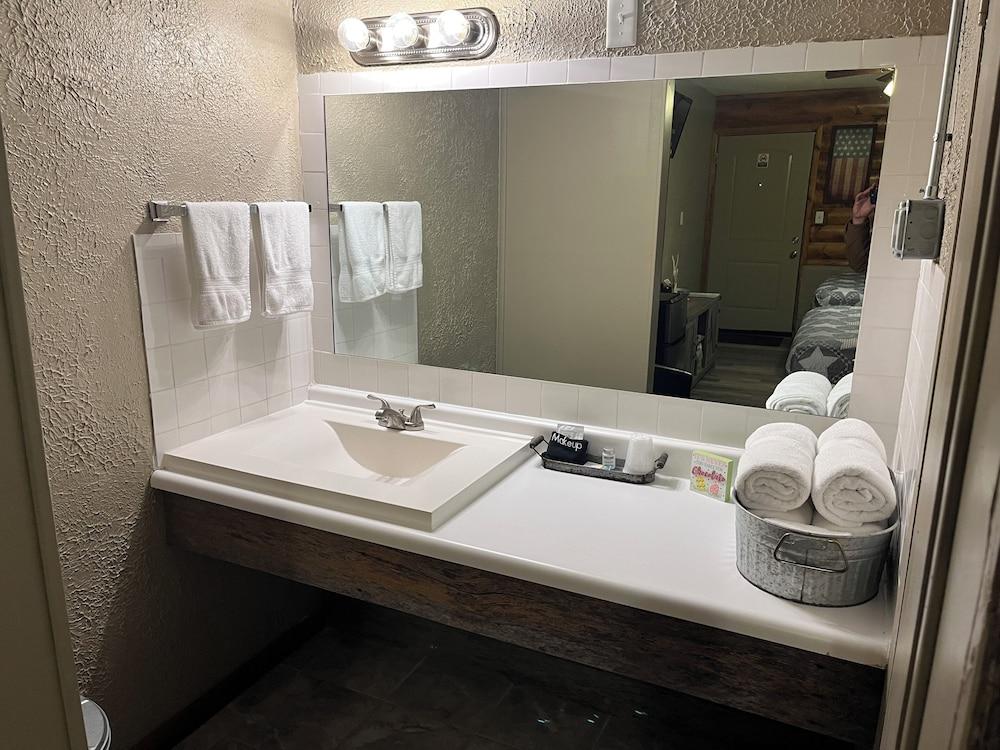 Lincoln Lodge photo 19