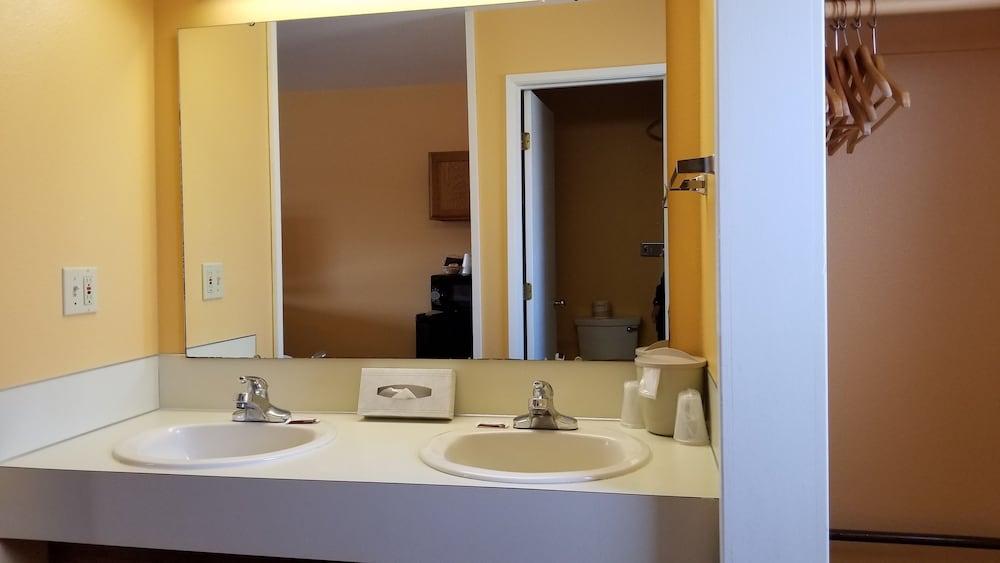 The Forks Motel photo 19