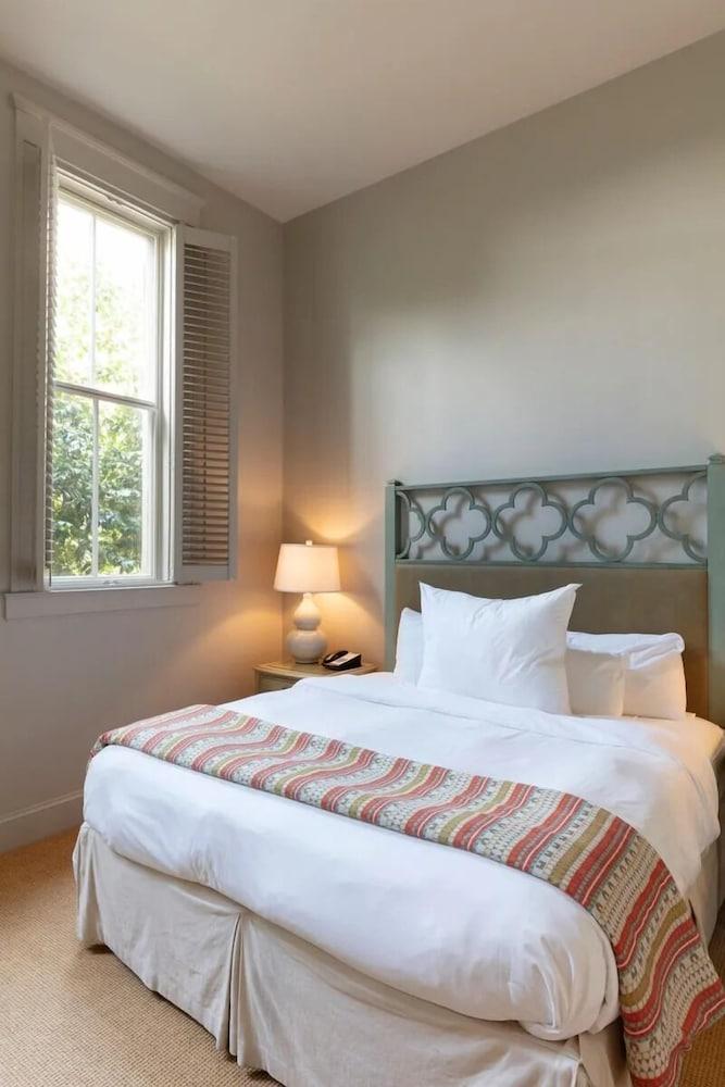 The Southern Hotel photo 11
