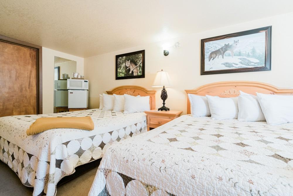 Battle Creek Lodge photo 9