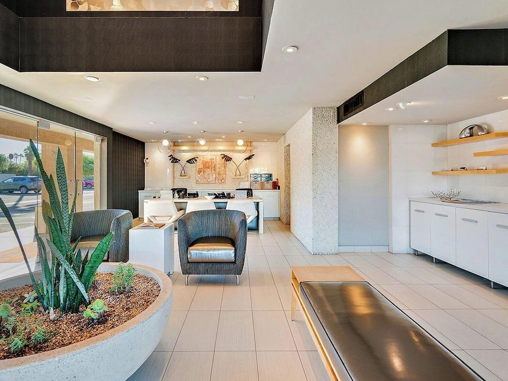 Bposhtels Scottsdale photo 8