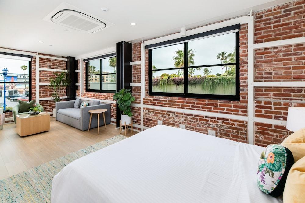 The Brick Hotel photo 35