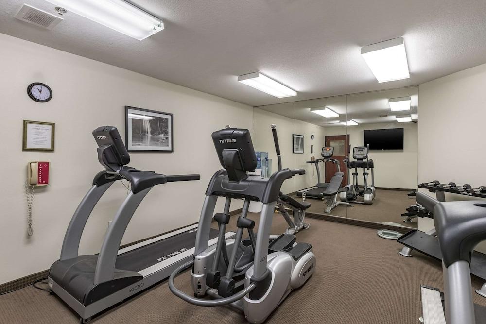 Sleep Inn & Suites Pleasant Hill - Des Moines photo 2