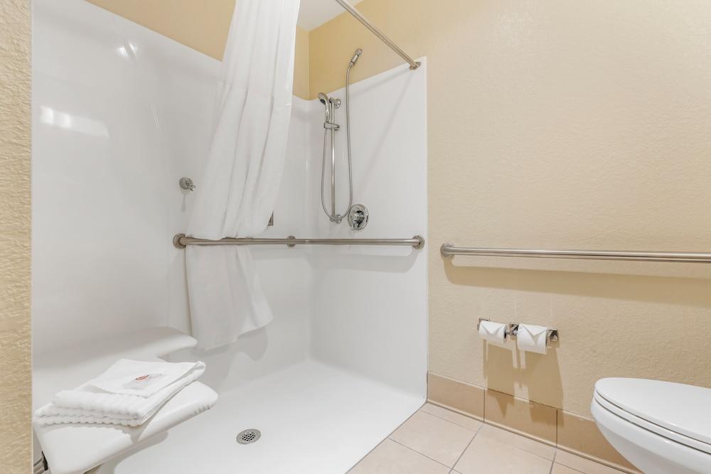 Comfort Inn Arcata - Humboldt Area photo 24