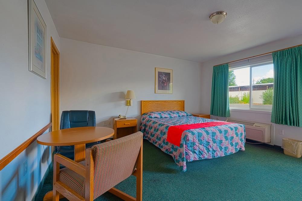 Budget 8 Motel John Day photo 21