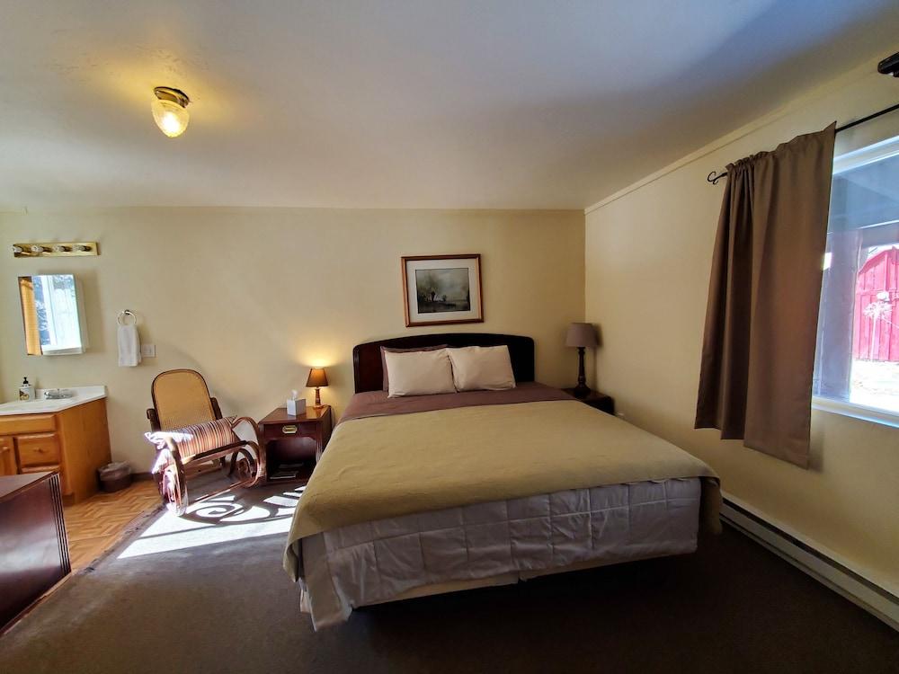 Kenosha Lodge photo 11