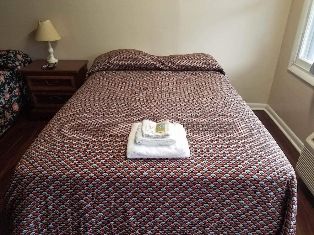 Park n Stay Inn photo 22