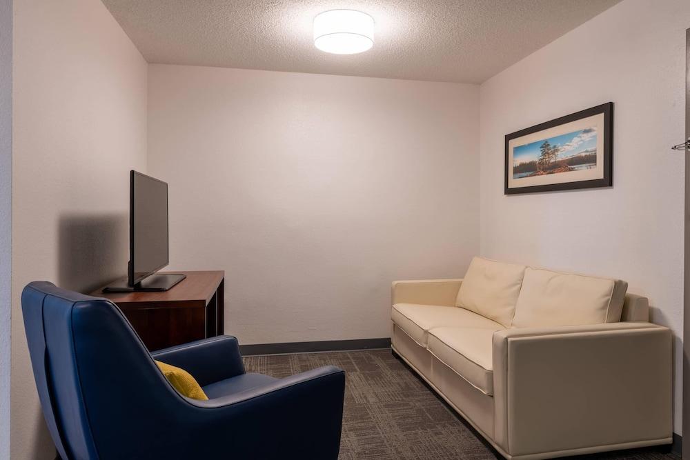 Comfort Inn Danvers - Boston North Shore photo 18