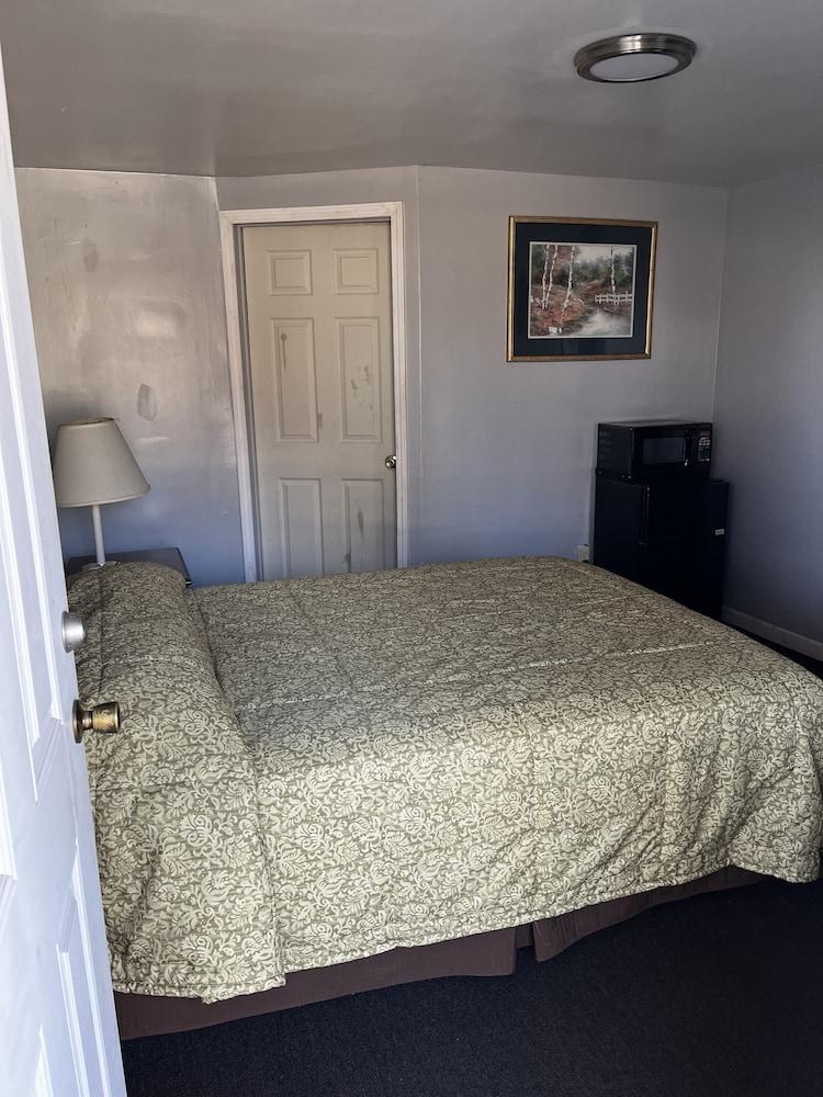 Grand Howell Inn photo 7