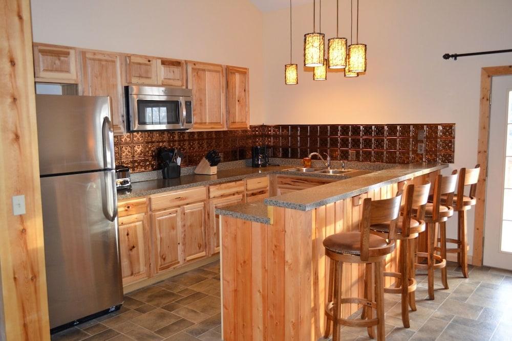 Crooked River Lodge photo 16