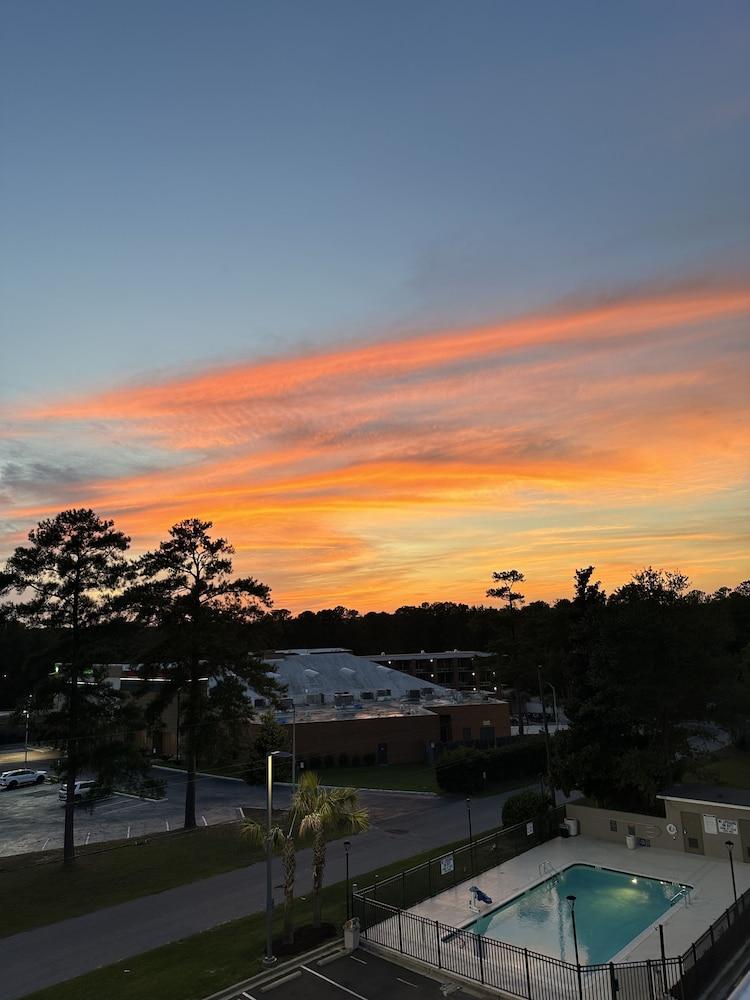 La Quinta Inn by Wyndham Columbia NE/Fort Jackson photo 5