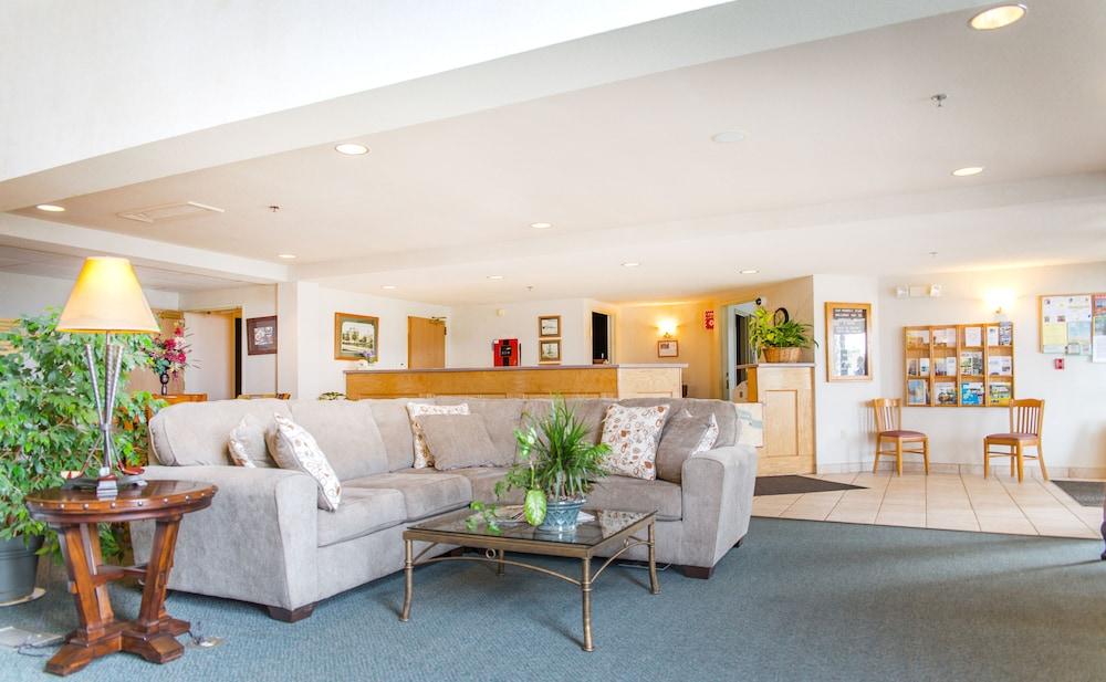 Ameriway Inn and Suites photo 9