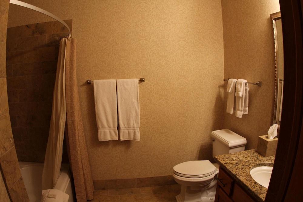 The Osthoff Resort photo 31