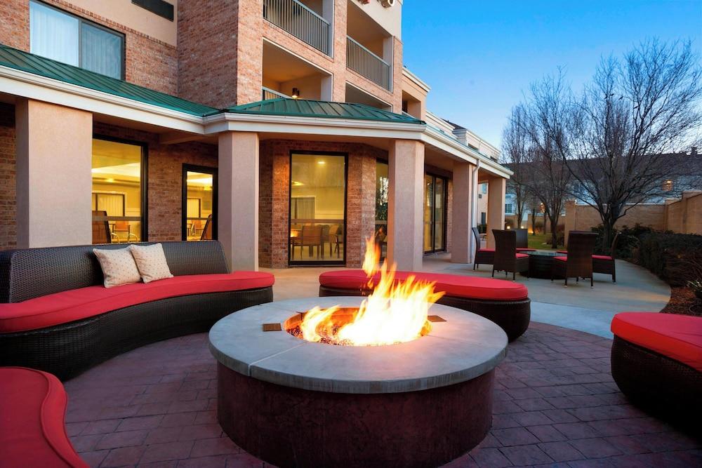 Courtyard by Marriott Layton photo 26