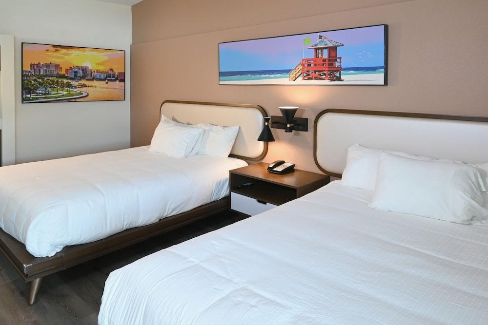 Golden Host Resort - Sarasota photo 36
