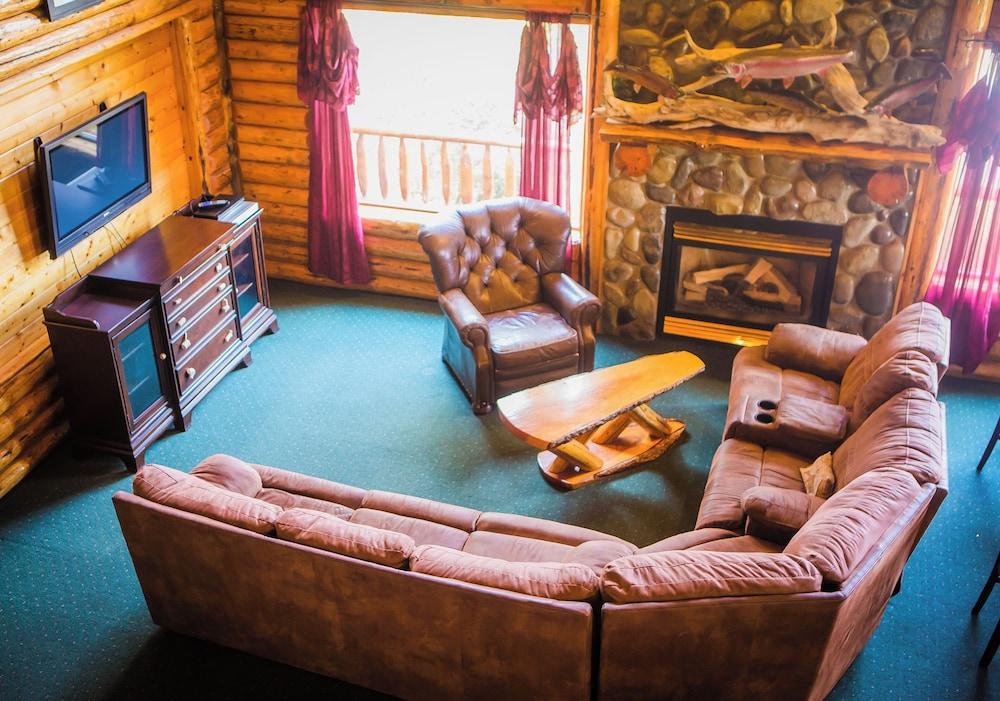 Anglers Lodge photo 54
