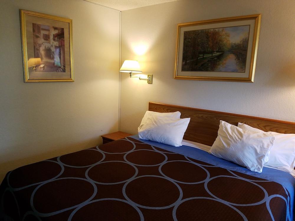 Auburn Inn photo 5