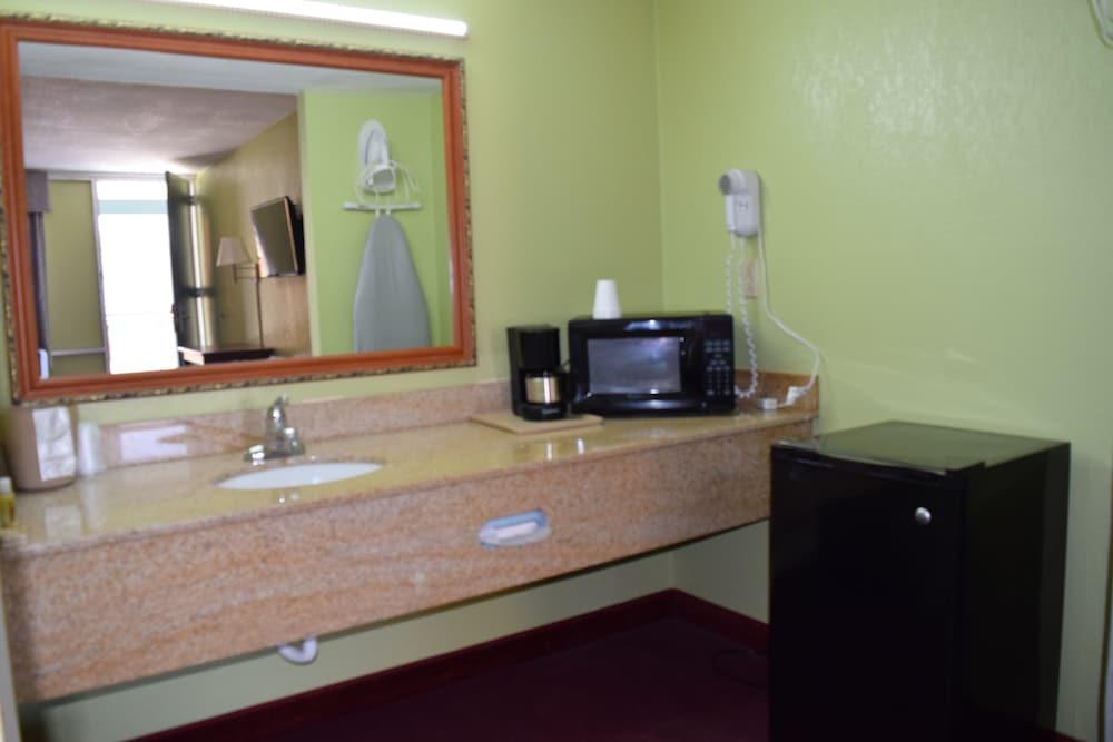 Liberty Inn photo 12