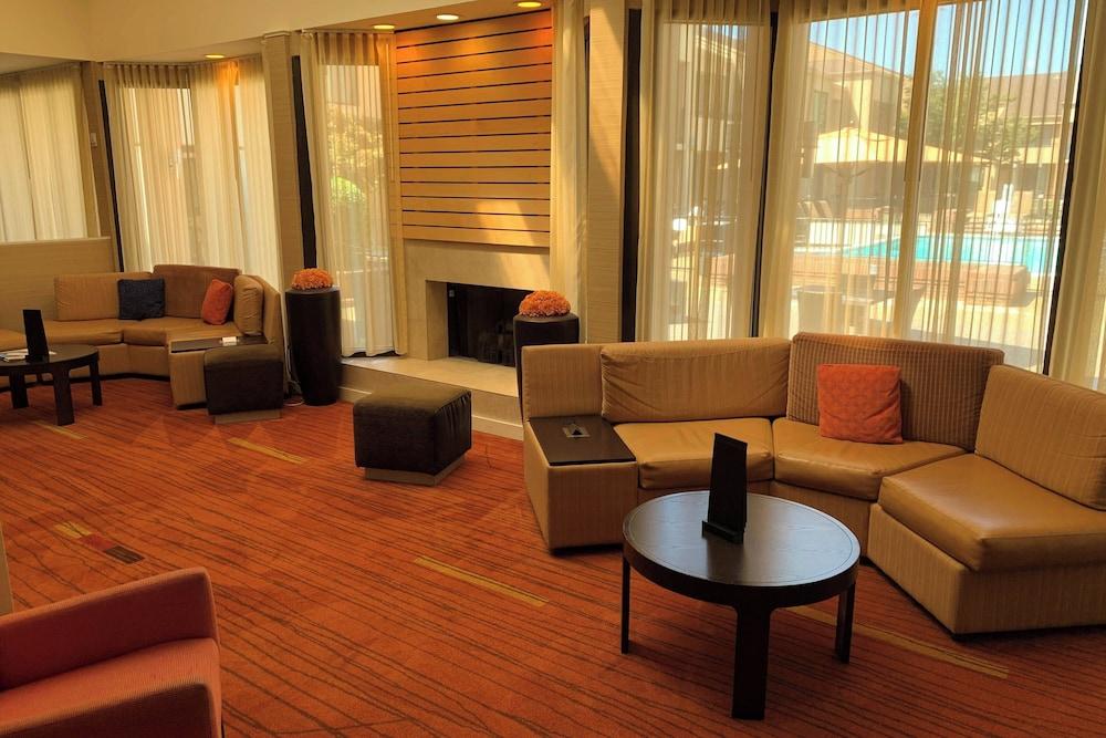Courtyard by Marriott Columbus photo 3