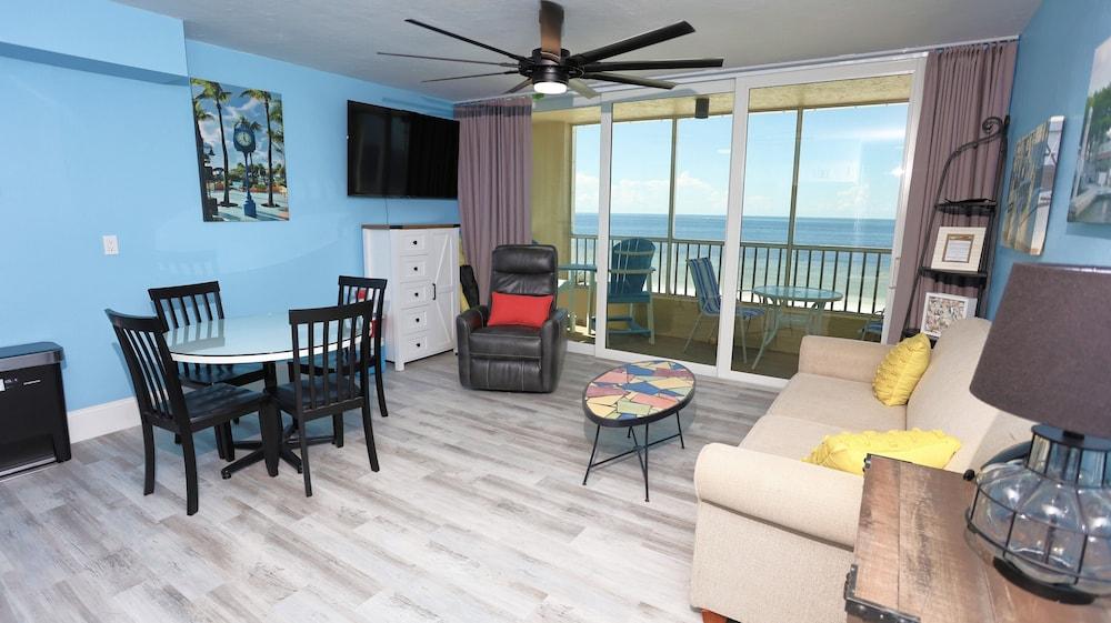 Casa Playa Beach Resort photo 96